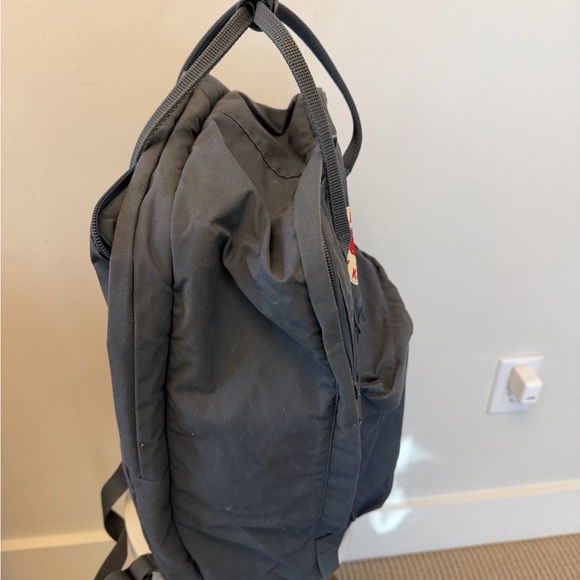 Fjallraven KÅNKEN LAPTOP 17" - Picture 6 of 10